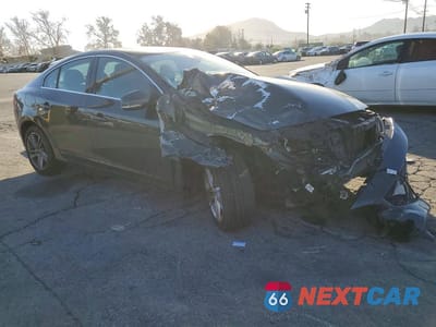 Czwarte zdjęcie samochodu z boku: 2015 VOLVO S60 PREMIER VIN:YV126MFK5F1368792 - miniatura