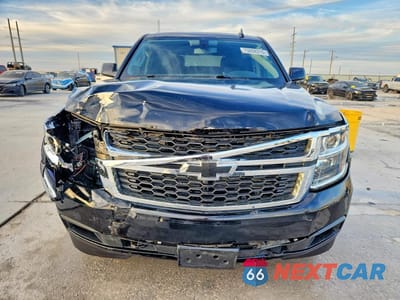 Piąte zdjęcie samochodu w środku: 2020 CHEVROLET TAHOE C1500 LS VIN:1GNSCAKC3LR300684 - miniatura