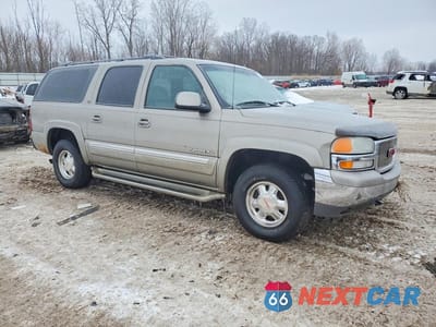Czwarte zdjęcie samochodu z boku: 2002 GMC YUKON XL K1500 VIN:3GKFK16Z72G271110 - miniatura
