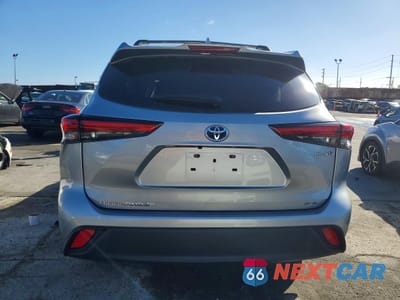 Zdjęcie 6 z 13 samochodu: 2023 TOYOTA HIGHLANDER HYBRID XLE VIN:5TDKARAH3PS019499 - miniatura