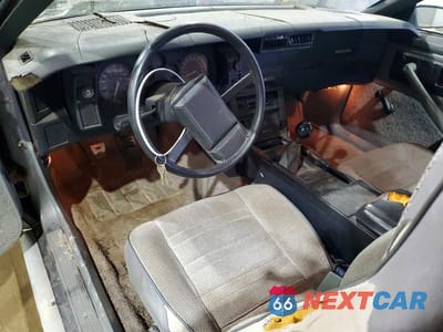 Zdjęcie 8 z 11 samochodu: 1988 CHEVROLET CAMARO VIN:1G1FP21S6JL168574 - miniatura