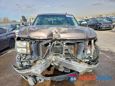 Piąte zdjęcie samochodu w środku: 2007 GMC NEW SIERRA K1500 VIN:2GTEK133871704571 - miniatura