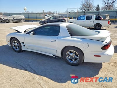 Drugie zdjęcie samochodu z przodu: 2002 PONTIAC FIREBIRD FORMULA VIN:2G2FV22G022153274 - miniatura