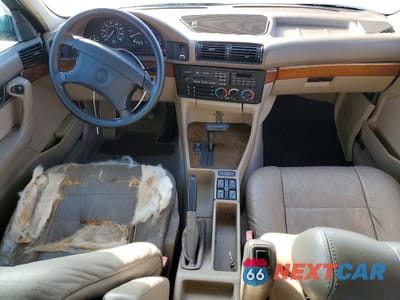 Zdjęcie 8 z 11 samochodu: 1988 BMW 3 SERIES VIN:WBAHD2314MBF72092 - miniatura