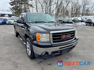 Czwarte zdjęcie samochodu z boku: 2011 GMC SIERRA K1500 SLE VIN:1GTR2VE35BZ198705 - miniatura