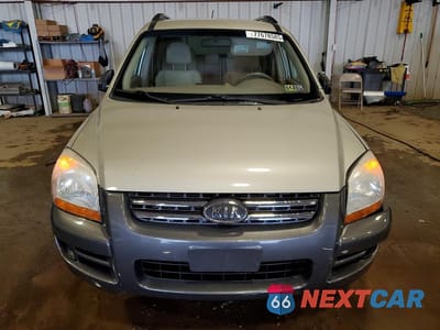 Piąte zdjęcie samochodu w środku: 2007 KIA SPORTAGE LX VIN:KNDJF724677431469 - miniatura