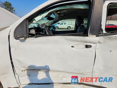 Zdjęcie 7 z 12 samochodu: 2019 CHEV COLORADO VIN:1GCHSBEAXK1200522 - miniatura