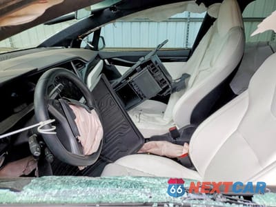 Zdjęcie 7 z 12 samochodu: 2020 TESLA MODEL X VIN:5YJXCBE23LF232948 - miniatura