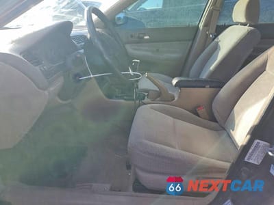 Zdjęcie 7 z 11 samochodu: 1996 HONDA ACCORD LX VIN:1HGCD5535TA137145 - miniatura