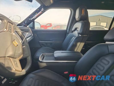 Zdjęcie 7 z 12 samochodu: 2022 RIVIAN R1S LAUNCH EDITION VIN:7PDSGABL1NN002845 - miniatura