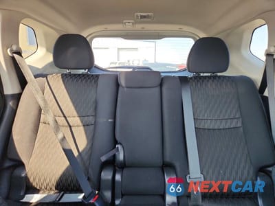 Zdjęcie 10 z 13 samochodu: 2017 NISSAN ROGUE SV VIN:5N1AT2MVXHC742957 - miniatura