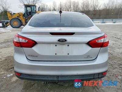 Zdjęcie 6 z 13 samochodu: 2014 FORD FOCUS SE VIN:1FADP3F20EL412003 - miniatura