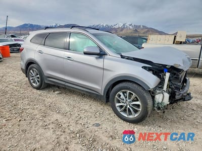 Czwarte zdjęcie samochodu z boku: 2018 HYUNDAI SANTA FE VIN:KM8SMDHF1JU290185 - miniatura