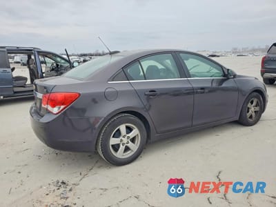 Trzecie zdjęcie samochodu z tyłu: 2016 CHEVROLET CRUZE LIMITED LT VIN:1G1PE5SB9G7108042 - miniatura