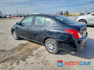 Drugie zdjęcie samochodu z przodu: 2017 NISSAN VERSA S VIN:3N1CN7AP8HL879025 - miniatura