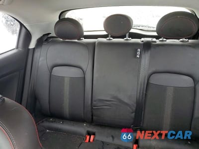 Zdjęcie 10 z 13 samochodu: 2023 FIAT 500X POP VIN:ZFBNF3B14PP988450 - miniatura