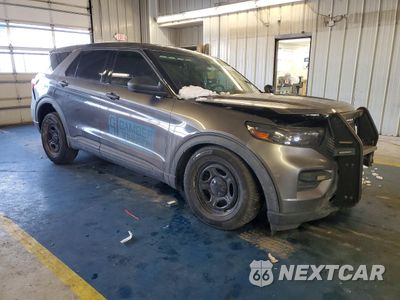 Czwarte zdjęcie samochodu z boku: 2020 FORD EXPLORER POLICE INTERCEPTOR VIN:1FM5K8AB4LGB67869 - miniatura