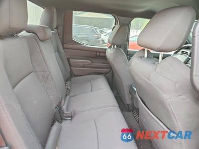 Zdjęcie 10 z 12 samochodu: 2024 TOYOTA TACOMA SR VIN:3TYKD5HN8RT002524 - miniatura