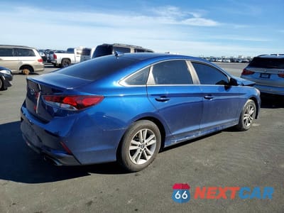 Trzecie zdjęcie samochodu z tyłu: 2019 HYUNDAI SONATA SE VIN:5NPE24AF9KH751257 - miniatura