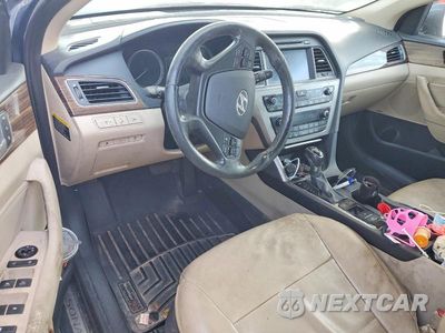 Zdjęcie 8 z 12 samochodu: 2016 HYUNDAI SONATA LIMITED VIN:5NPE34AF8GH314791 - miniatura