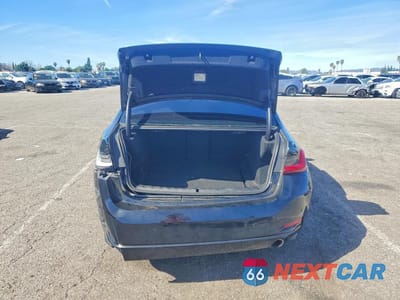 Zdjęcie 6 z 12 samochodu: 2024 BMW 330I VIN:3MW69FF03R8E02394 - miniatura