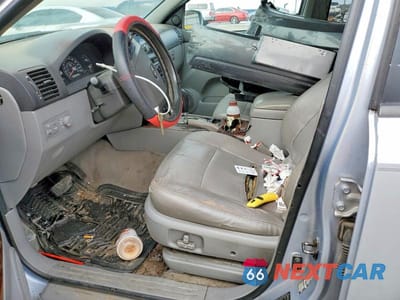 Zdjęcie 7 z 12 samochodu: 2005 KIA SORENTO EX VIN:KNDJC733755366476 - miniatura