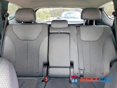 Zdjęcie 10 z 12 samochodu: 2021 HYUNDAI SANTA FE SEL VIN:5NMS24AJ9MH330095 - miniatura