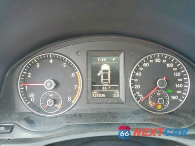 Zdjęcie 9 z 12 samochodu: 2010 VOLKSWAGEN EOS LUX VIN:WVWFA7AH3AV025838 - miniatura