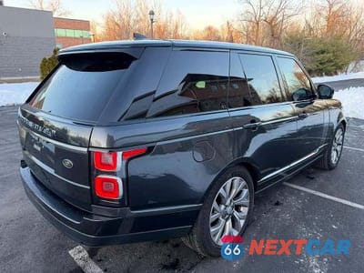 Trzecie zdjęcie samochodu z tyłu: 2018 LAND ROVER RANGE ROVER SUPERCHARGED VIN:SALGS2RE1JA393000 - miniatura