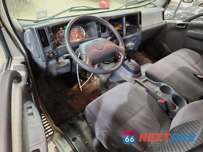 Zdjęcie 8 z 13 samochodu: 2015 ISUZU NQR VIN:JALE5W167F7900521 - miniatura
