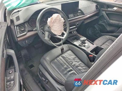 Zdjęcie 8 z 13 samochodu: 2021 AUDI Q5 PREMIUM VIN:WA1AAAFY3M2008229 - miniatura