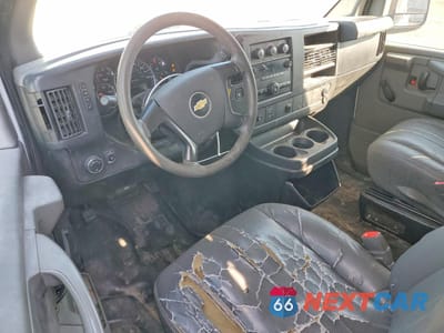 Zdjęcie 8 z 13 samochodu: 2012 CHEVROLET EXPRESS G2500 VIN:1GCWGFCB0C1114472 - miniatura