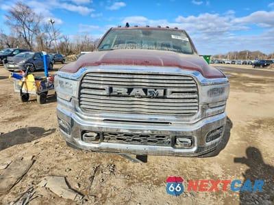 Piąte zdjęcie samochodu w środku: 2021 RAM 2500 LARAMIE 4WD 6.7L 6C TDSL VIN:3C6UR5FL5MG511783 - miniatura