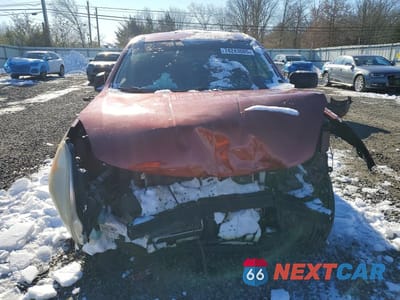 Piąte zdjęcie samochodu w środku: 2013 NISSAN ROGUE S VIN:JN8AS5MV0DW646518 - miniatura