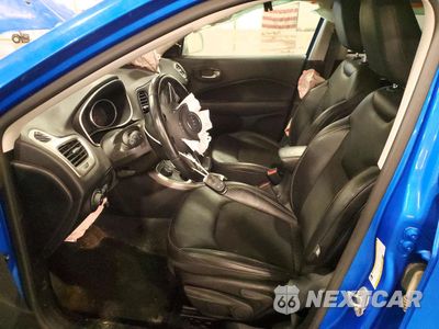 Zdjęcie 7 z 14 samochodu: 2019 JEEP COMPASS LATITUDE VIN:3C4NJDBB3KT690082 - miniatura