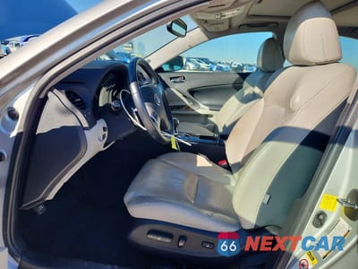 Zdjęcie 7 z 12 samochodu: 2011 LEXUS IS 250 BASE VIN:JTHCF5C21B5048813 - miniatura