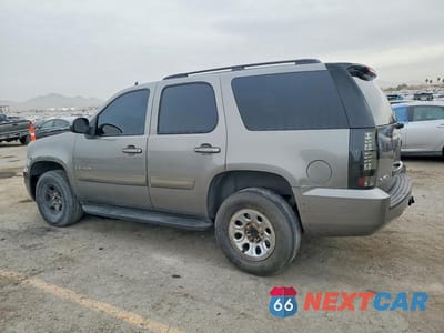 Drugie zdjęcie samochodu z przodu: 2008 GMC YUKON VIN:1GKFC13JX8R264821 - miniatura