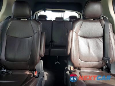 Zdjęcie 10 z 13 samochodu: 2021 TOYOTA SIENNA PLATINUM 7-PASSENGER VIN:5TDERKEC6MS022615 - miniatura