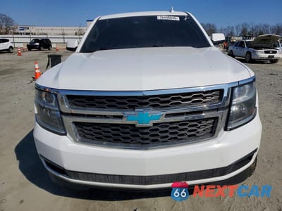 Piąte zdjęcie samochodu w środku: 2017 CHEVROLET TAHOE K1500 LT VIN:1GNSKBKC2HR214329 - miniatura
