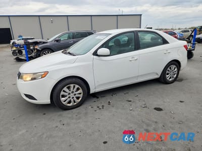 2011 KIA FORTE LX KNAFT4A26B5416954 - główne zdjęcie licytacji z USA - miniatura