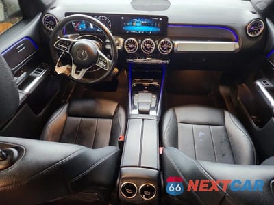 Zdjęcie 8 z 13 samochodu: 2022 MERZ GLB 250 4MATIC VIN:W1N4M4HB6NW246762 - miniatura