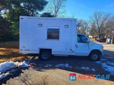 Drugie zdjęcie samochodu z przodu: 1995 FORD ECONOLINE E350 CUTAWAY VAN VIN:1FDKE37H5SHA01586 - miniatura