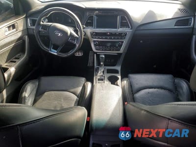Zdjęcie 8 z 12 samochodu: 2015 HYUNDAI SONATA LIMITED 2.0T VIN:5NPE34AB2FH143550 - miniatura