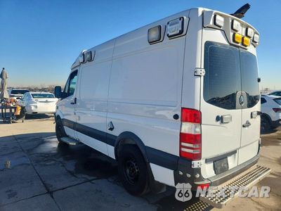 Drugie zdjęcie samochodu z przodu: 2017 MERCEDES BENZ SPRINTER 2500 AMBULANCE VIN:WD3PE7CD4HP571172 - miniatura