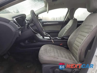 Zdjęcie 7 z 12 samochodu: 2015 FORD FUSION S VIN:3FA6P0G72FR128618 - miniatura