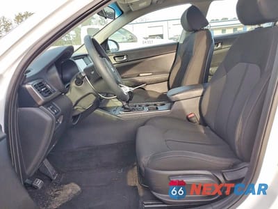 Zdjęcie 7 z 11 samochodu: 2018 KIA OPTIMA LX VIN:5XXGT4L32JG217407 - miniatura