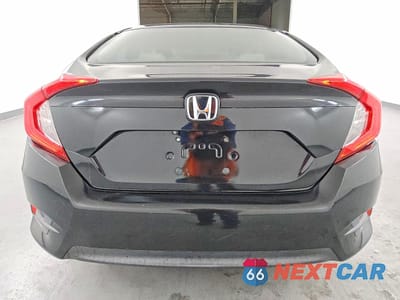 Zdjęcie 6 z 13 samochodu: 2017 HONDA CIVIC LX VIN:19XFC2F52HE018986 - miniatura