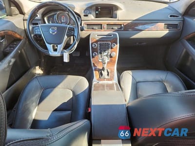 Zdjęcie 8 z 13 samochodu: 2015 VOLVO XC70 T5 PREMIER VIN:YV440MBK7F1222607 - miniatura