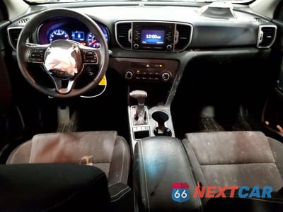 Zdjęcie 8 z 13 samochodu: 2017 KIA SPORTAGE LX VIN:KNDPMCAC9H7248795 - miniatura