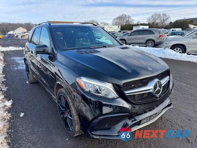 Czwarte zdjęcie samochodu z boku: 2018 MERCEDES-BENZ GLE 63 AMG-S 4MATIC VIN:4JGDA7FB0JB055078 - miniatura